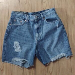 Divided High Waist Distressed Denim Bermuda Shorts Size 6